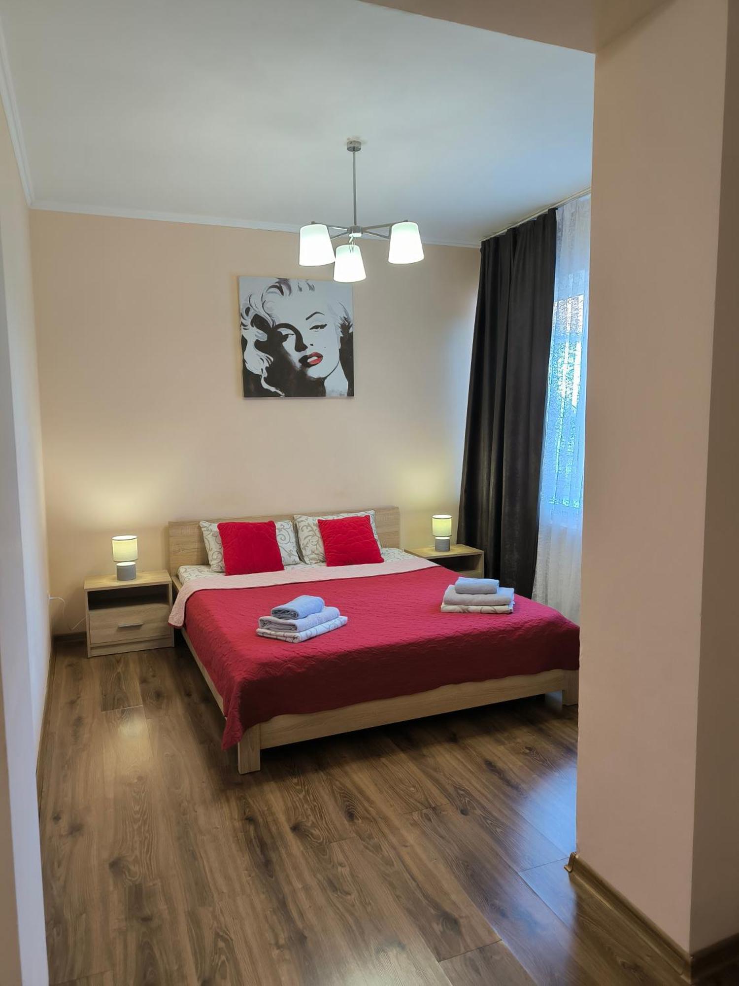 Apartments Domovik Мостова 5 Кв 37 Mukatsjeve Eksteriør bilde