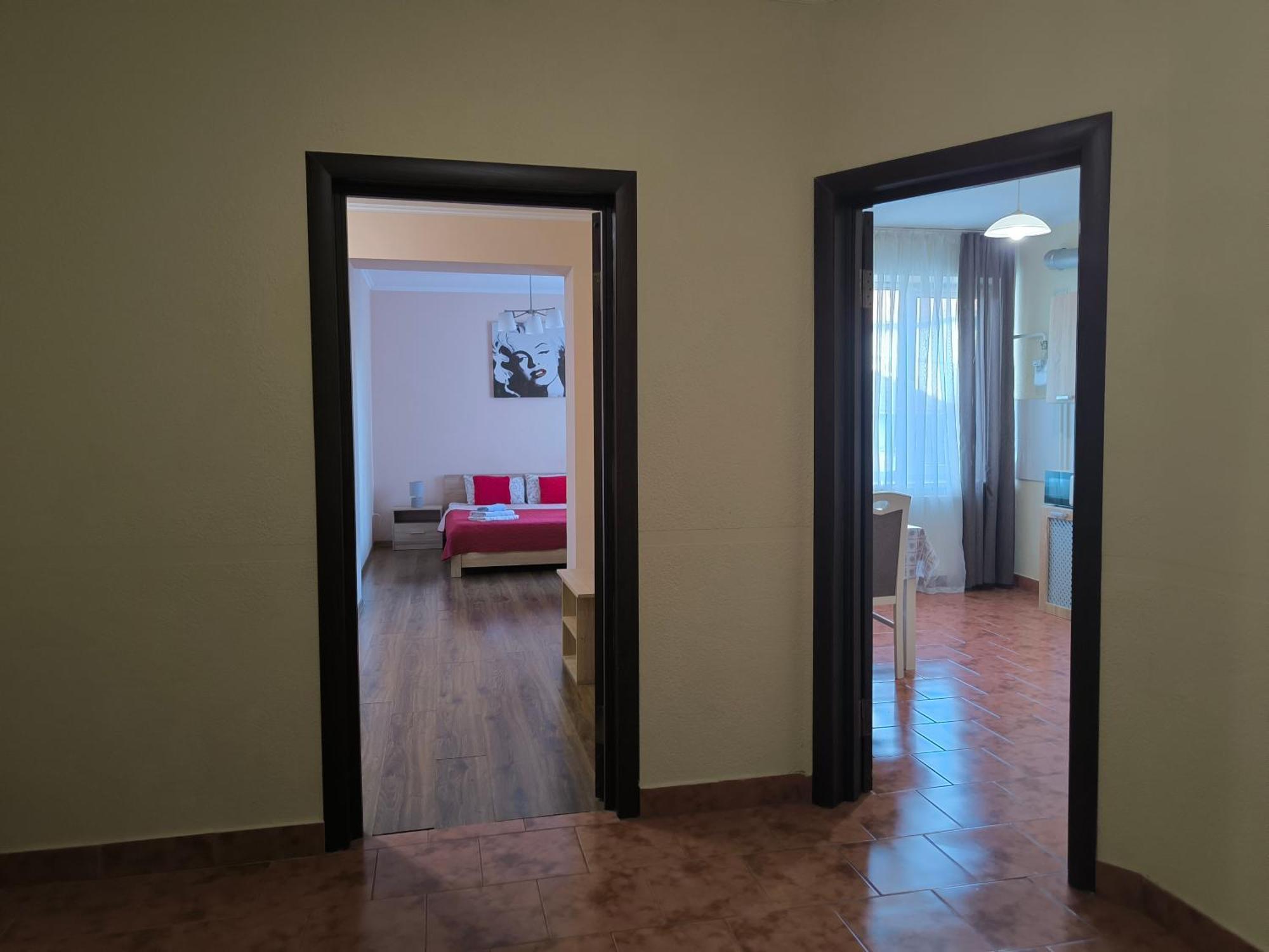 Apartments Domovik Мостова 5 Кв 37 Mukatsjeve Eksteriør bilde